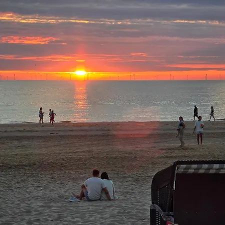 Loeyly Egmond 度假居