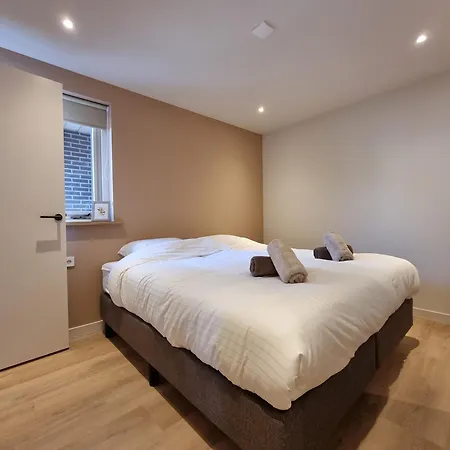 Loeyly Egmond * Эгмонд-ан-Зее